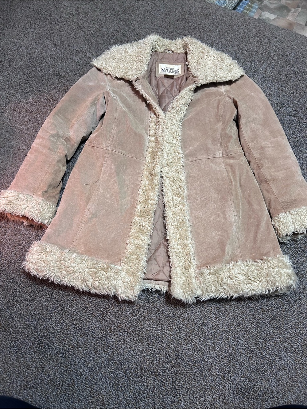 Vintage Y2K New York Classics Leather Coat Size Medium